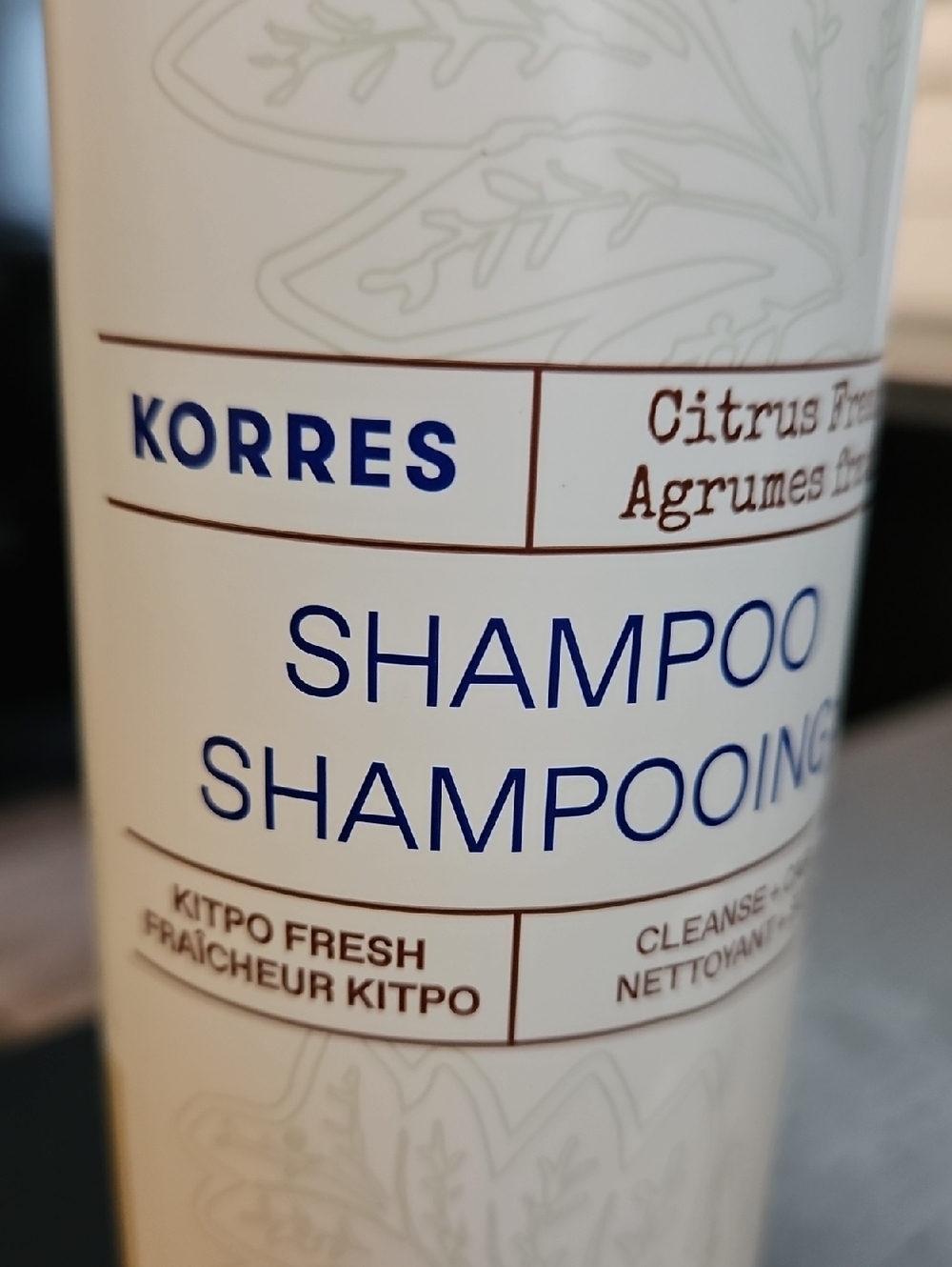 Korres Citrus Fresh Shampoo — White Bottle - Picture 2 of 4